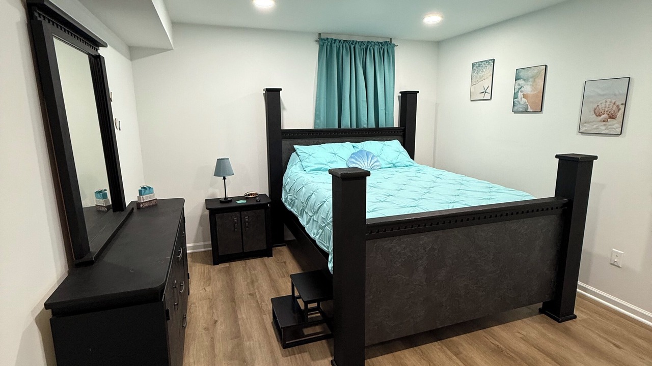 Photo of Bedroom in James Madison