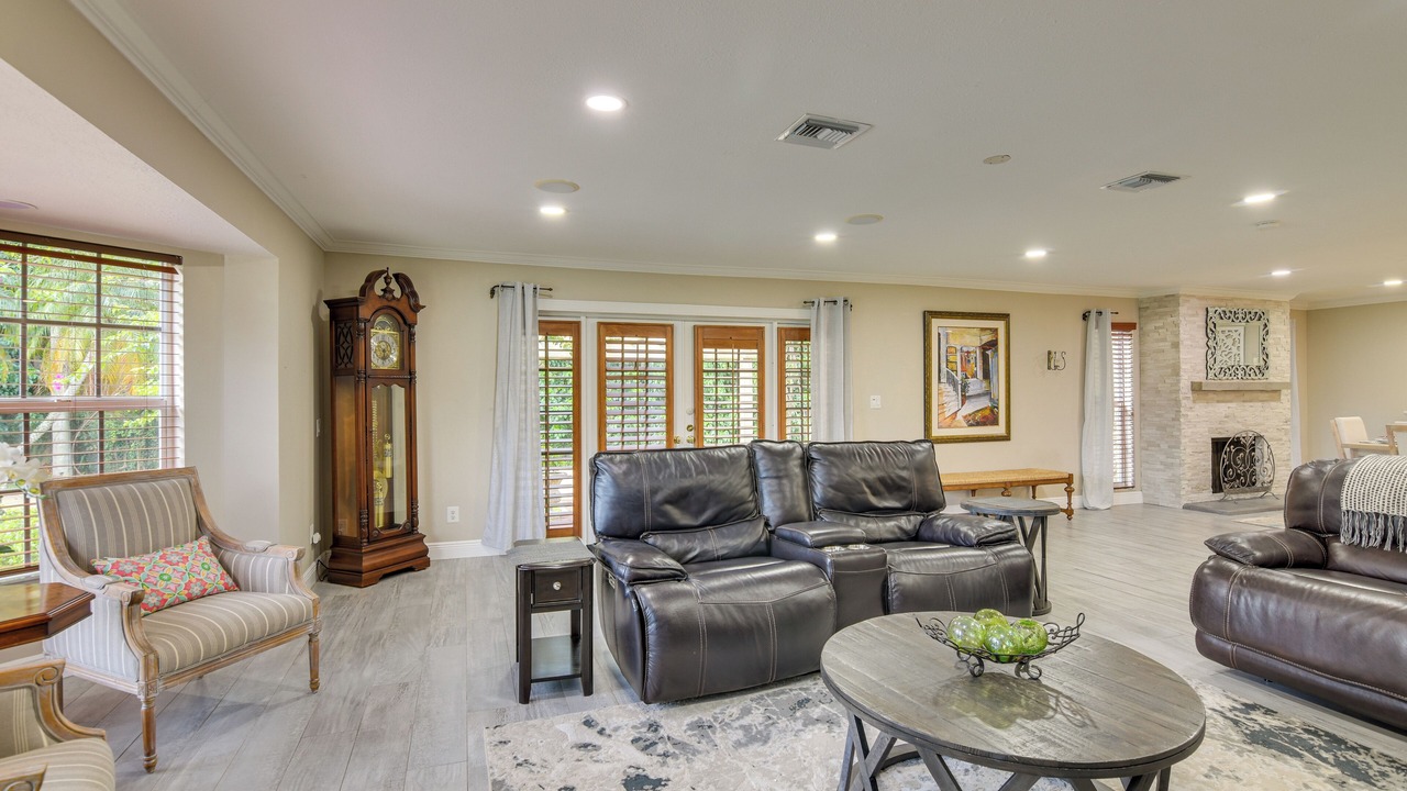 Photo of Livingroom in Plantation