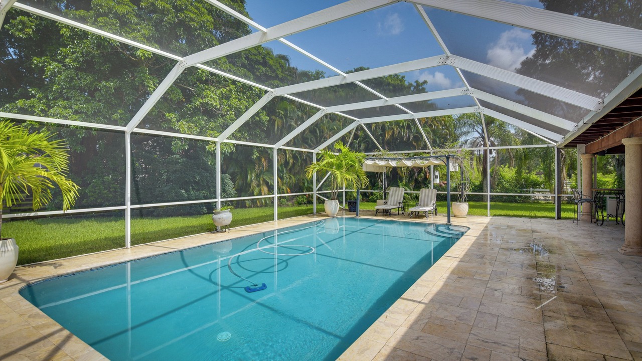 Photo of Outdoor in Plantation
