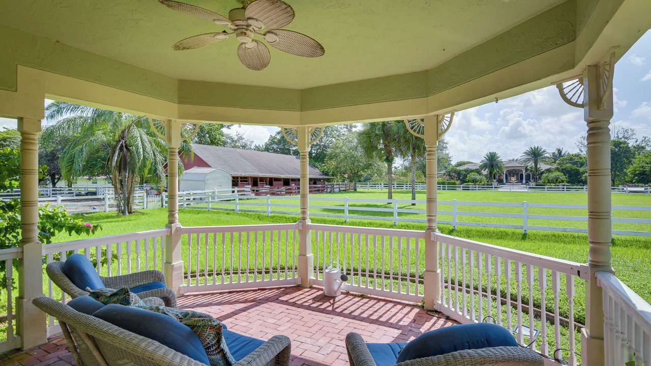 Photo of Patio Balcony in Plantation