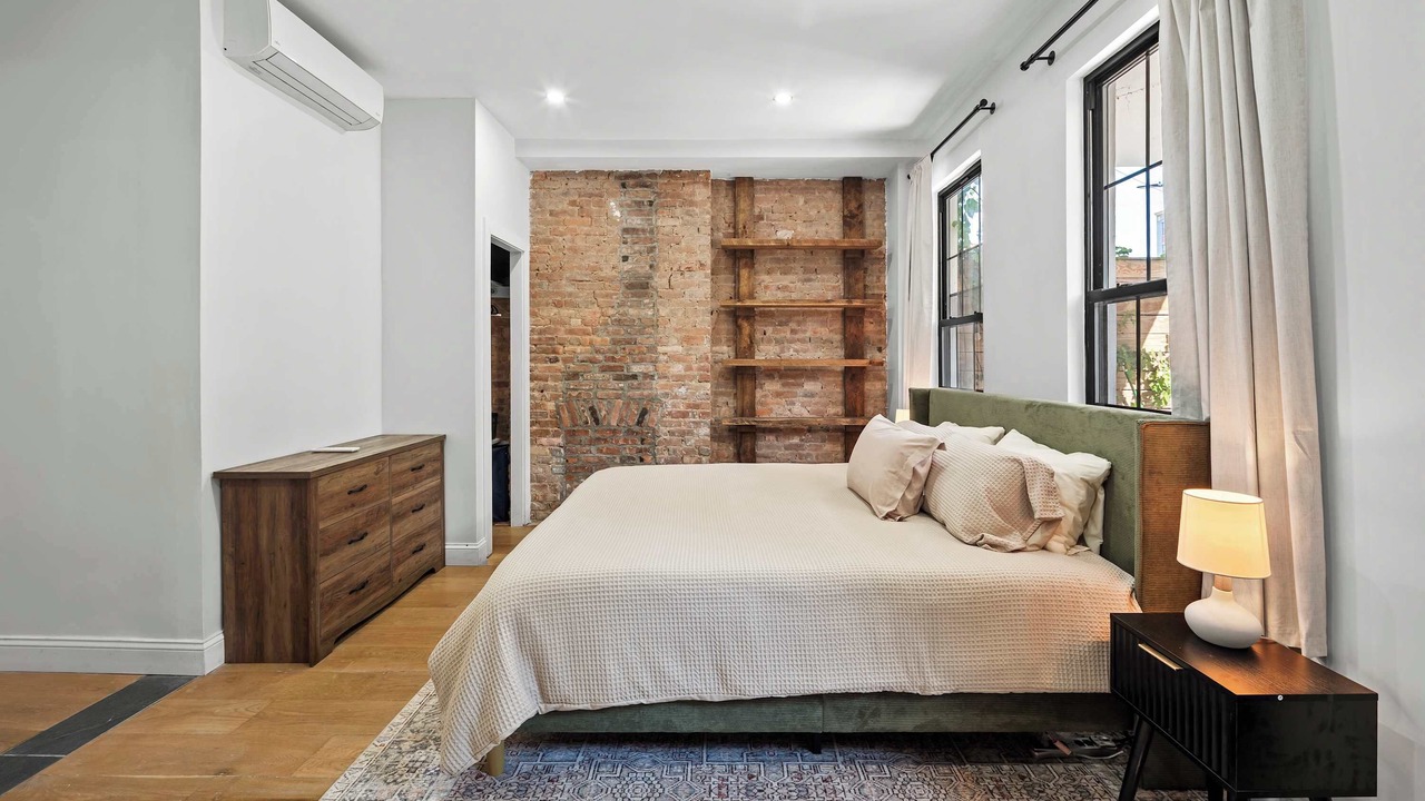 Photo of Bedroom in Crown Heights
