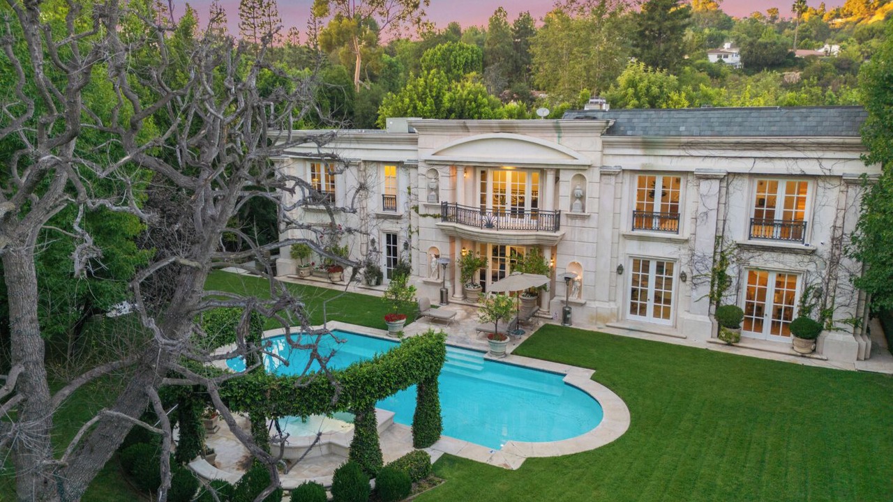 Photo of Outdoor in Beverly Hills