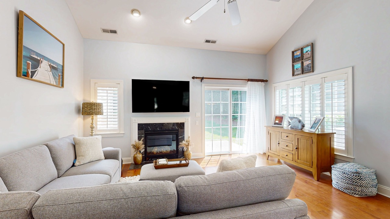 Photo of Livingroom in Ocean Pines