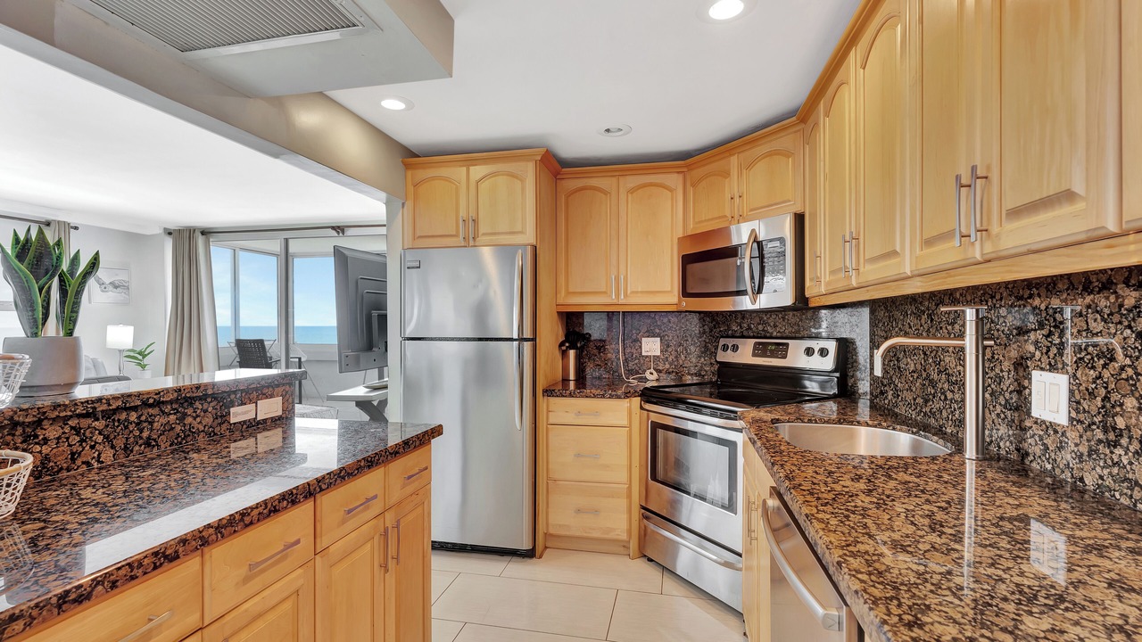 Photo of Kitchen in Bermuda Riviera