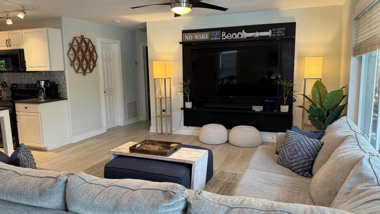 Photo of Livingroom in Deerfield Beach