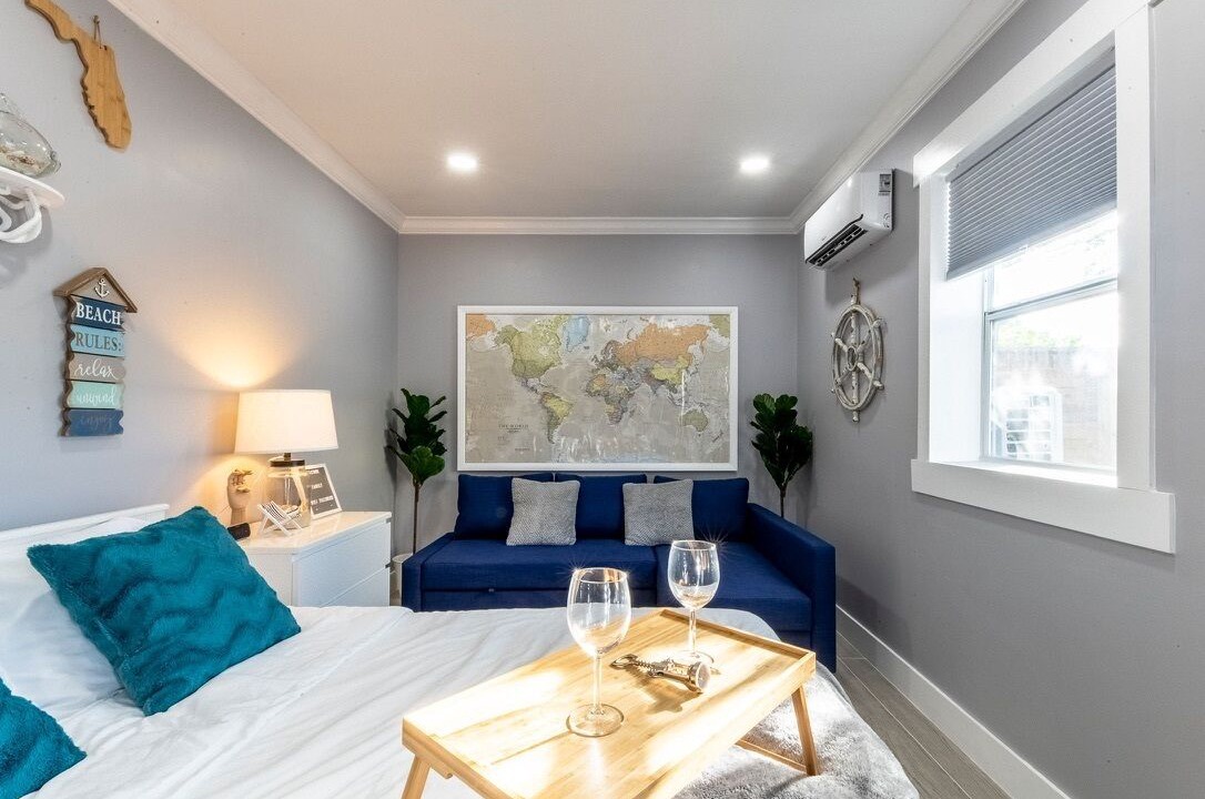 Photo of Bedroom in Royal Poinciana