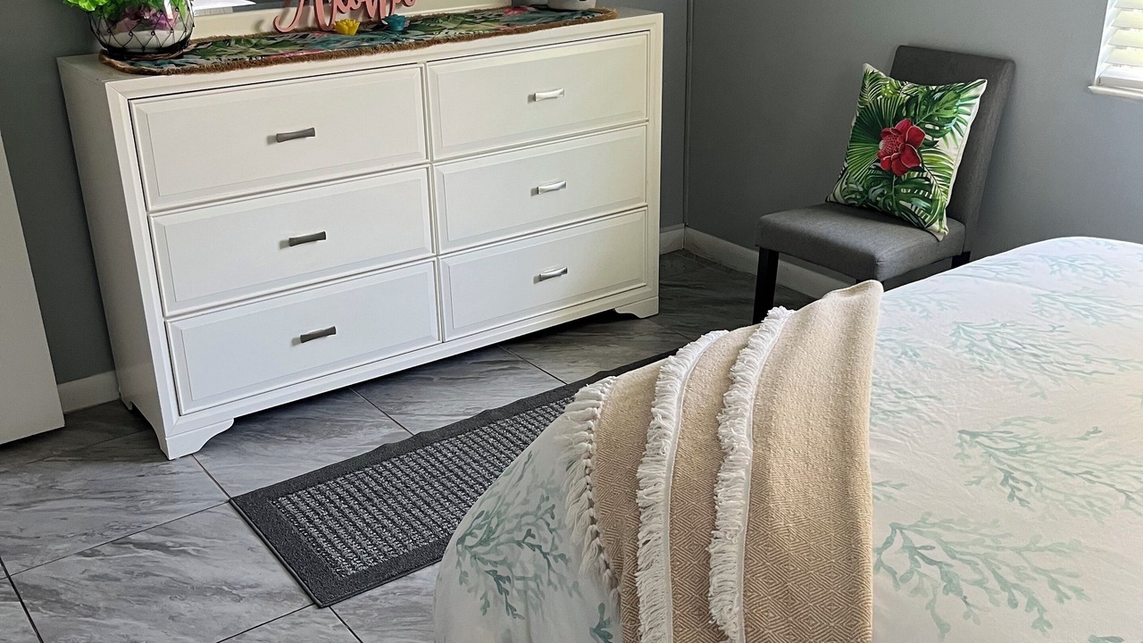 Photo of Bedroom in Harbordale