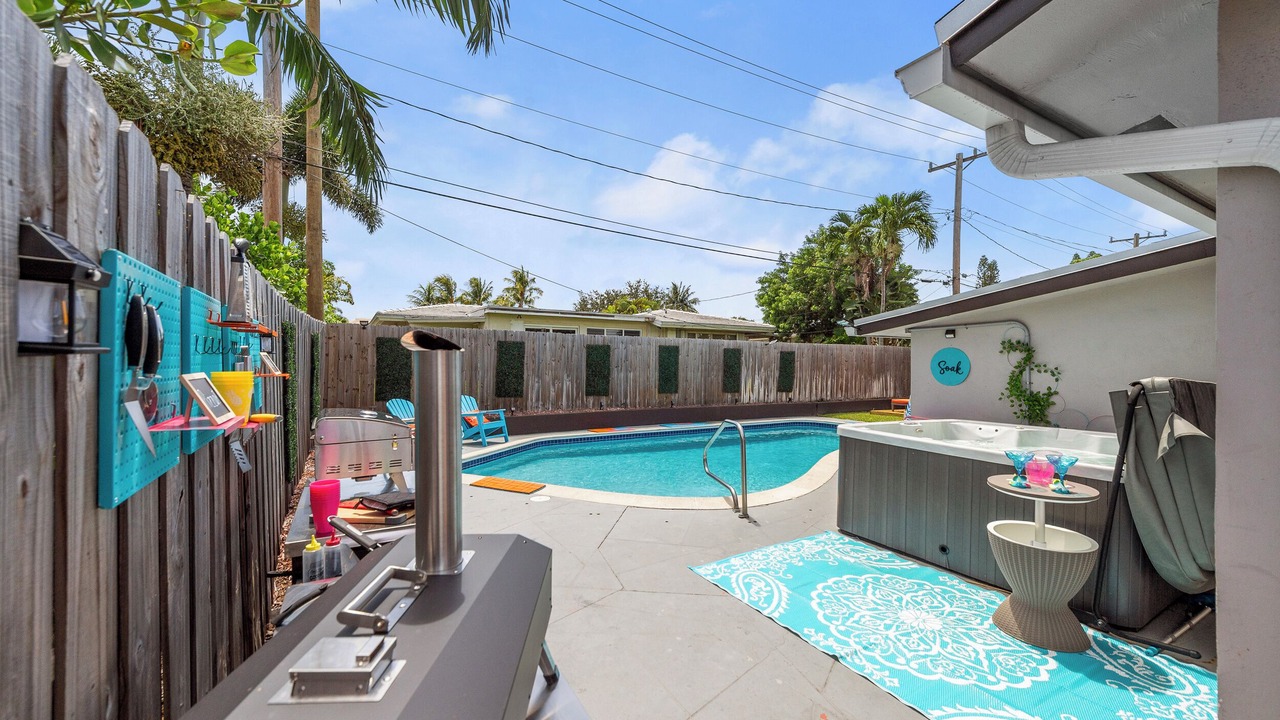 Photo of Outdoor in Coral Heights