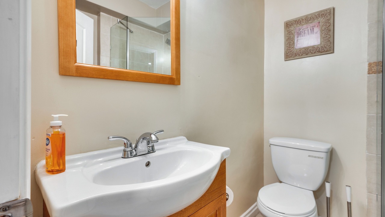 Photo of Bathroom in Mid City