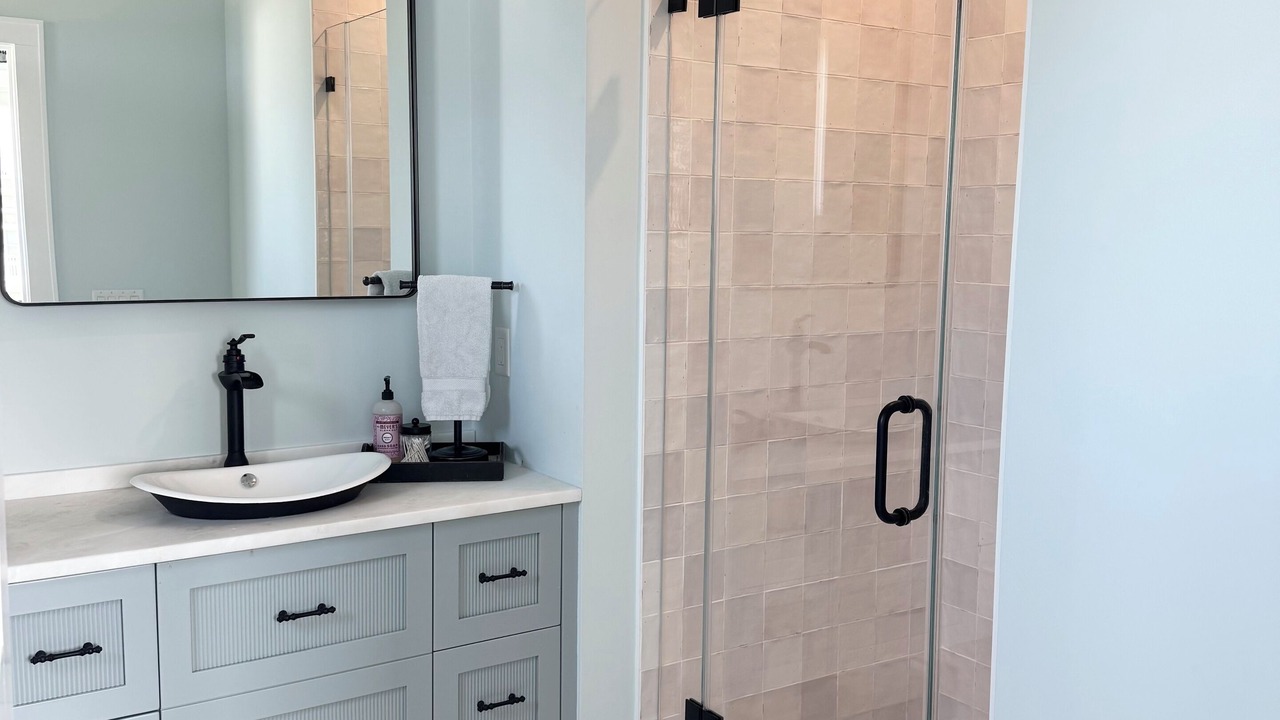 Photo of Bathroom in Loveladies