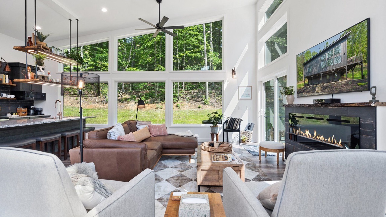 Photo of Livingroom in Oakpark