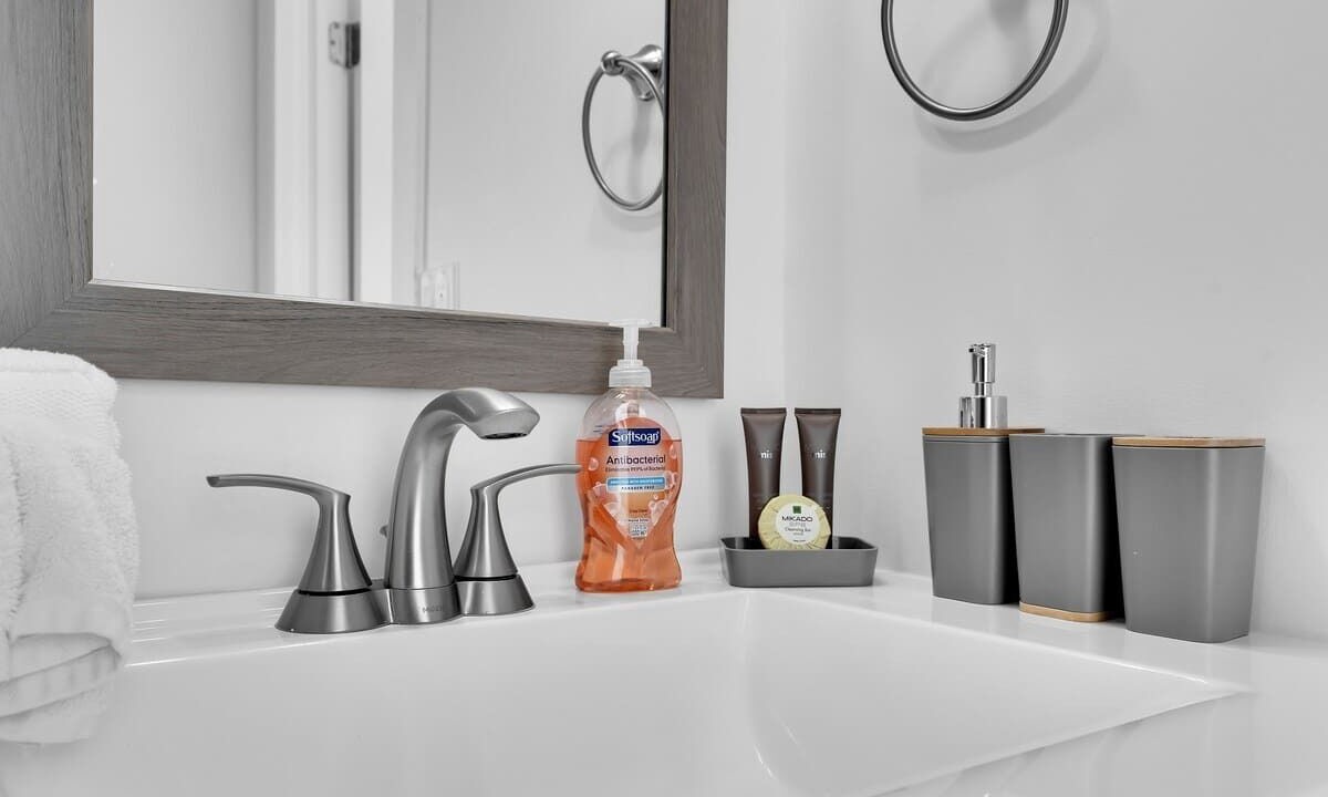 Photo of Bathroom in Driftwood