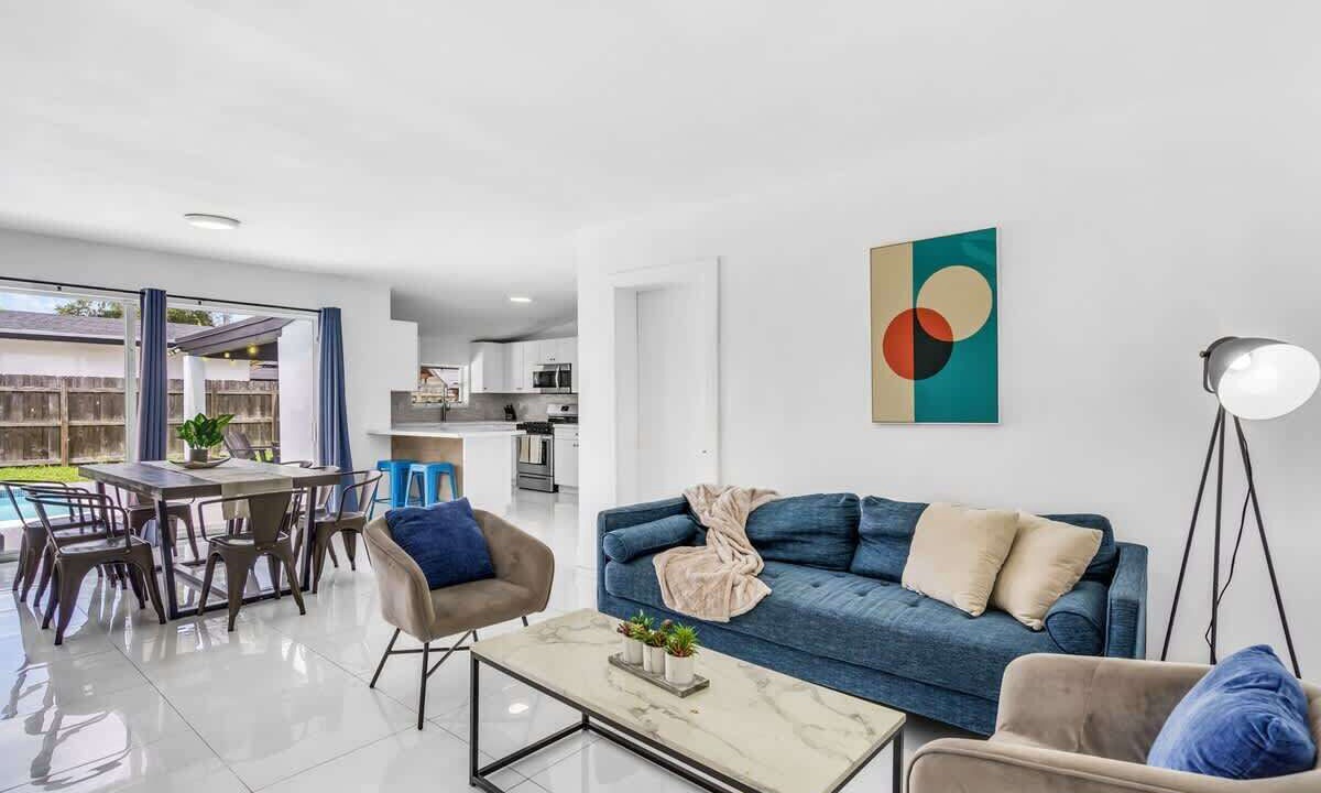 Photo of Livingroom in Driftwood