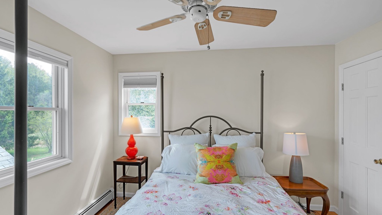 Photo of Bedroom in Taghkanic