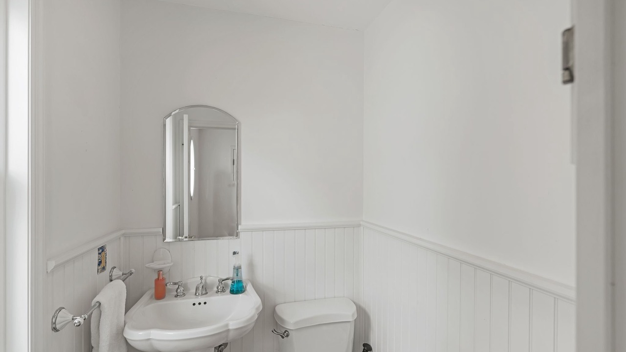Photo of Bathroom in Taghkanic