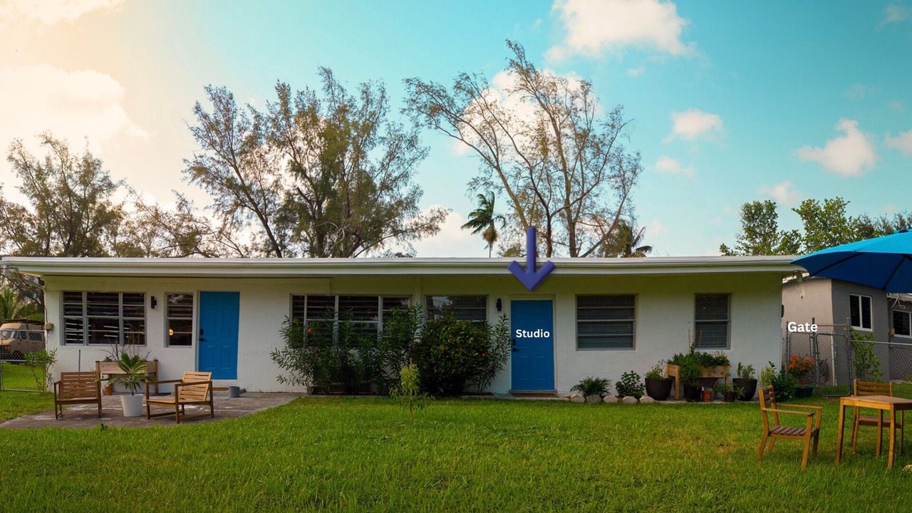 Photo of Outdoor in North Miami