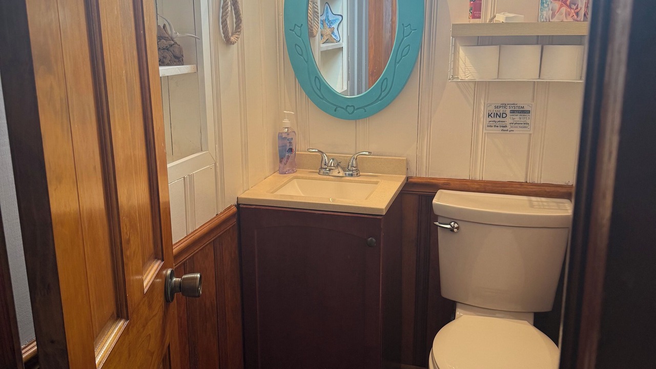 Photo of Bathroom in Broadkill Beach