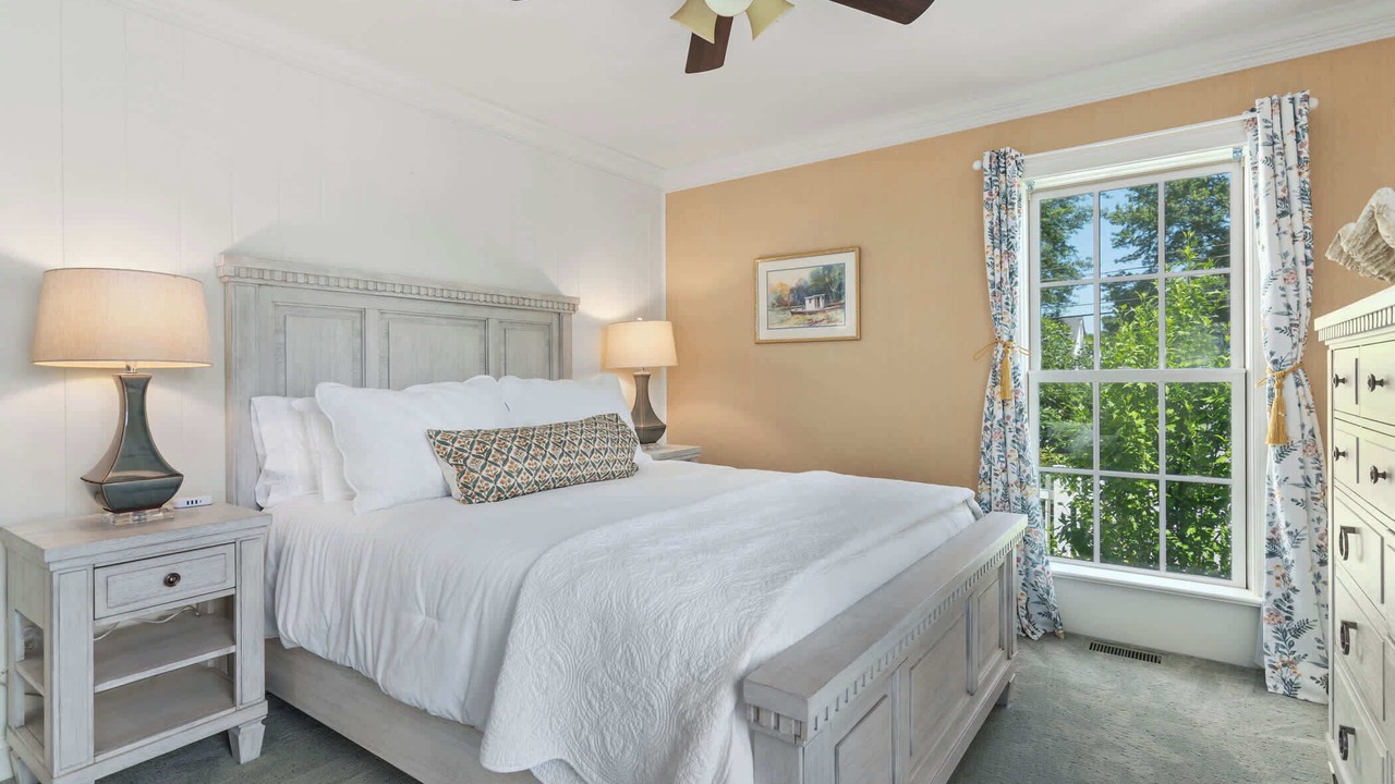 Photo of Bedroom in Oxford