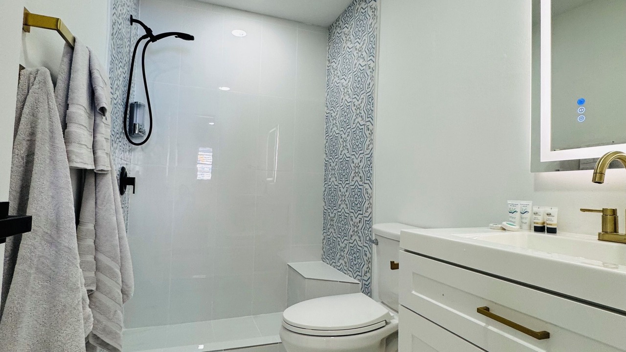 Photo of Bathroom in Highland Garden