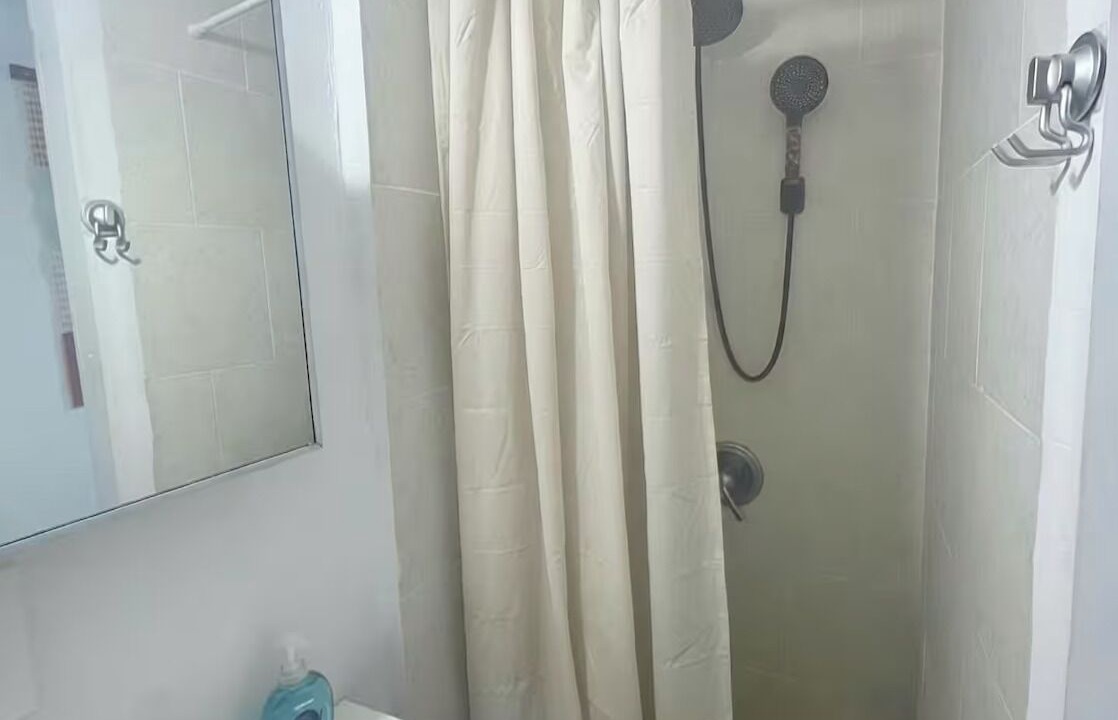 Photo of Bathroom in Miami Gardens