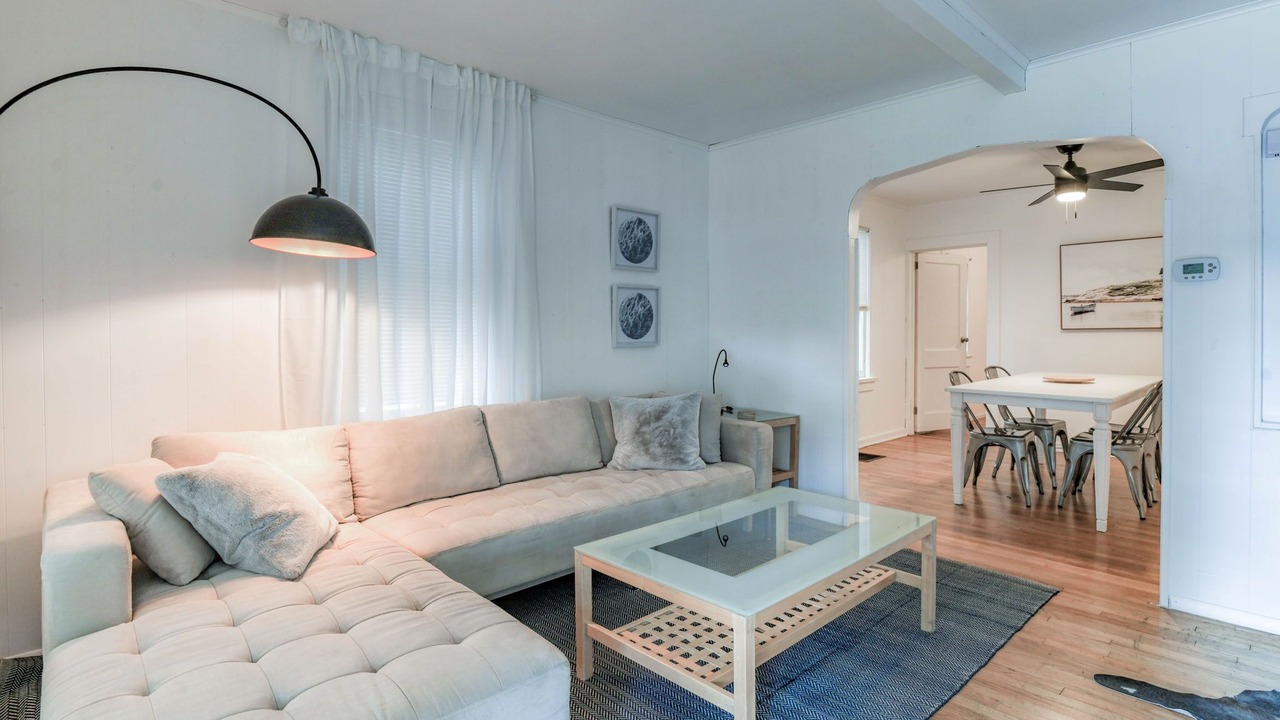 Photo of Livingroom in Ocean Grove