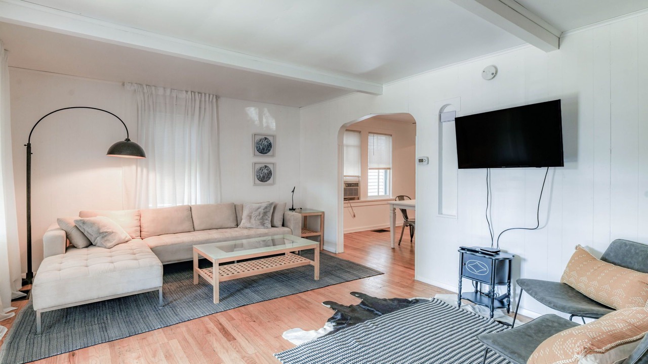 Photo of Livingroom in Ocean Grove