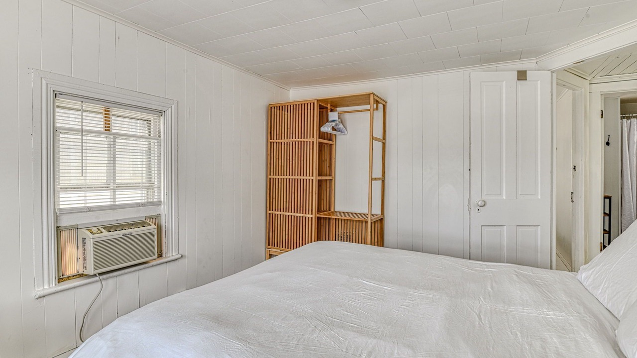 Photo of Bedroom in Ocean Grove