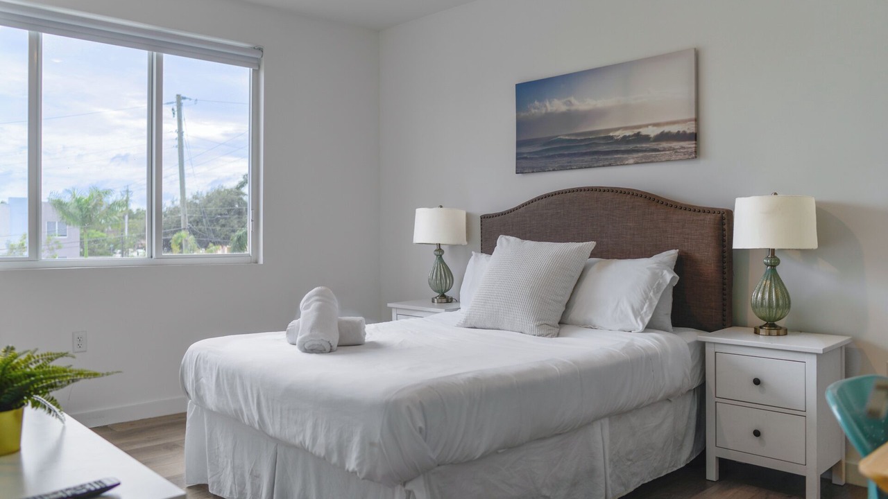 Photo of Bedroom in Golden Glades