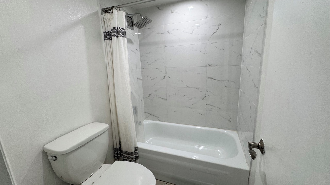 Photo of Bathroom in Lauderdale Beach