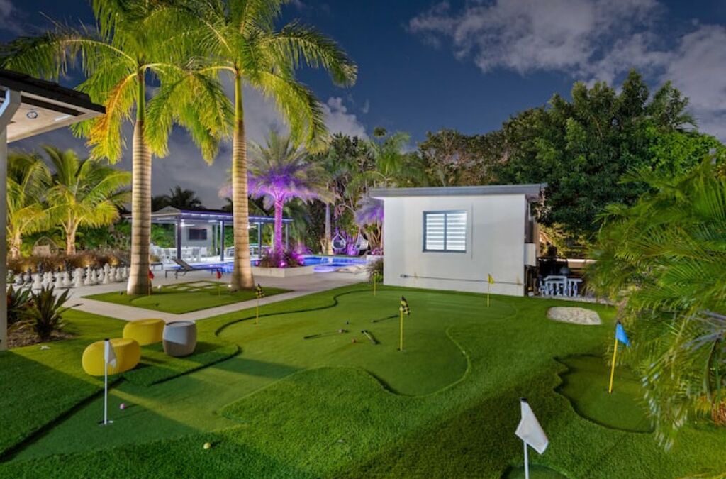 Photo of Outdoor in Golden Glades