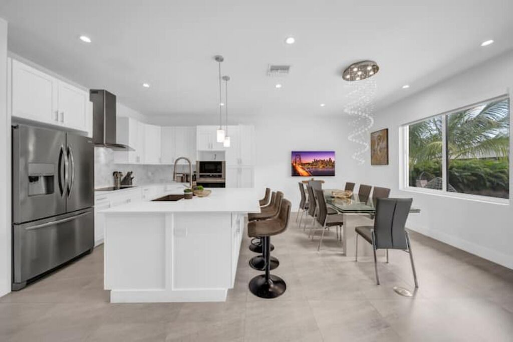 Photo of Kitchen in Golden Glades