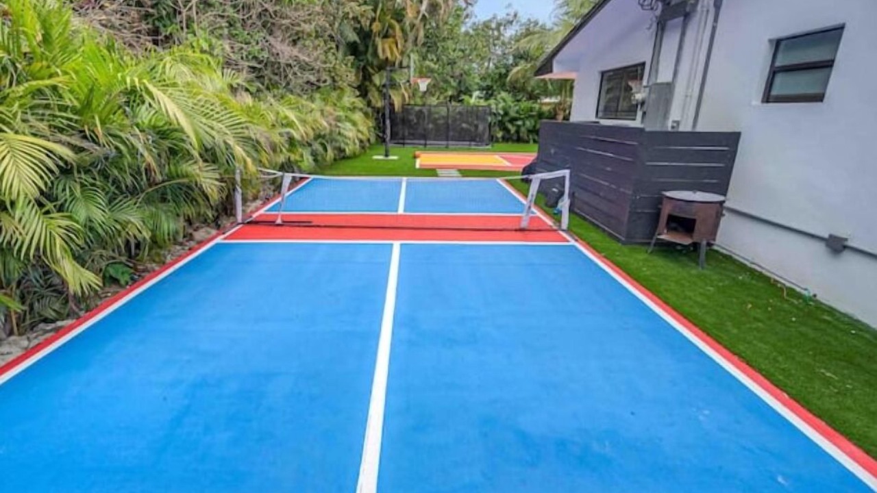 Photo of Outdoor in North Miami