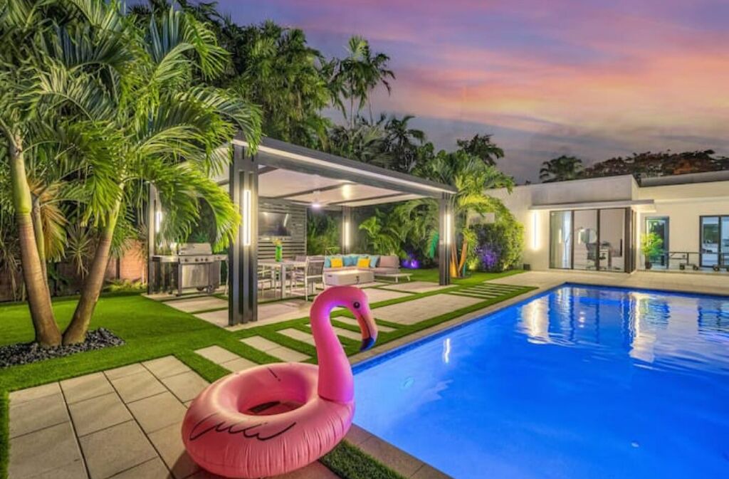 Photo of Outdoor in Golden Glades