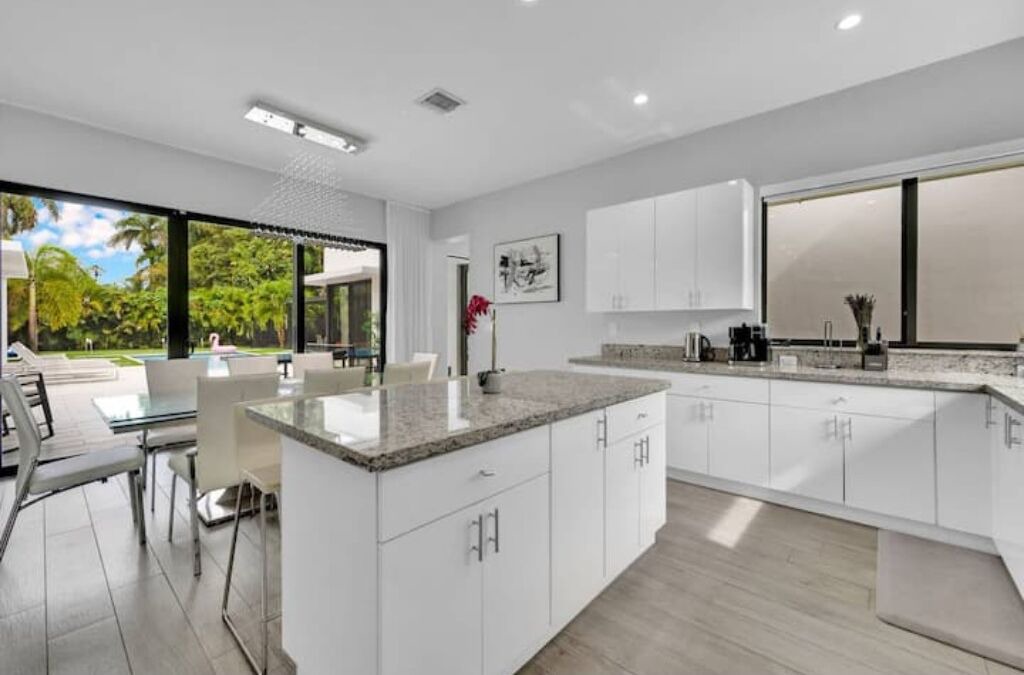 Photo of Kitchen in Golden Glades