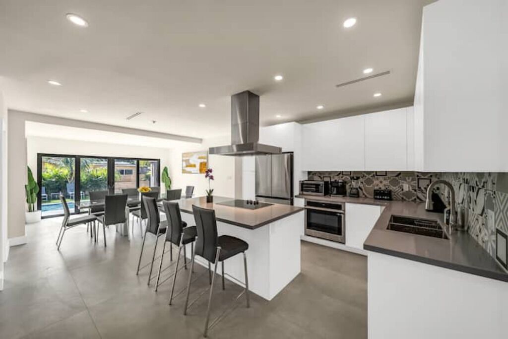 Photo of Kitchen in Golden Glades