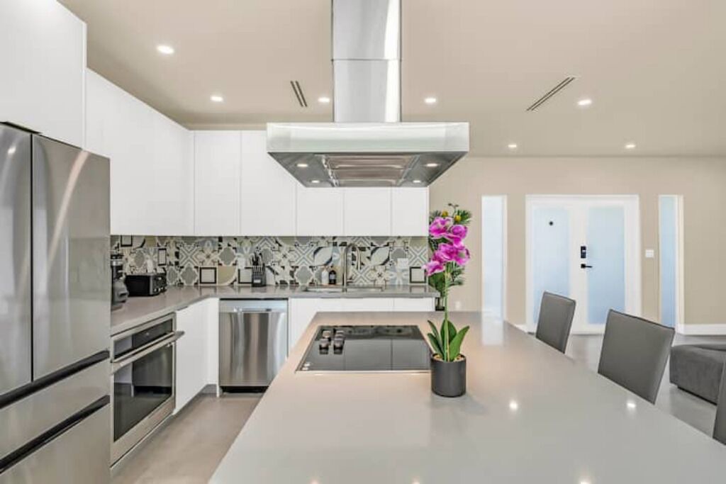 Photo of Kitchen in Golden Glades