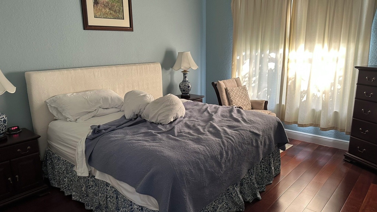 Photo of Bedroom in Parkland