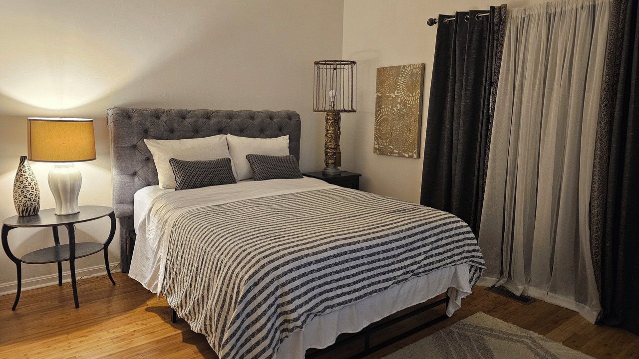 Photo of Bedroom in Queenstown