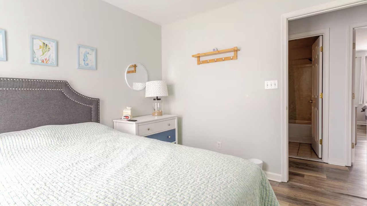 Photo of Bedroom in Caine Woods
