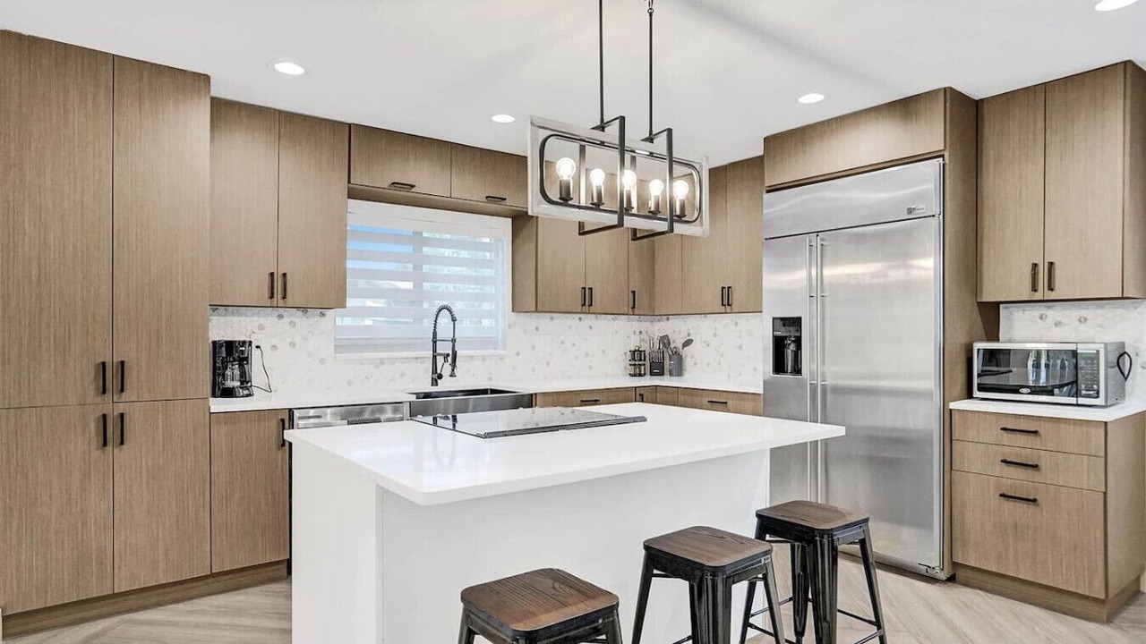 Photo of Kitchen in Hollywood Lakes