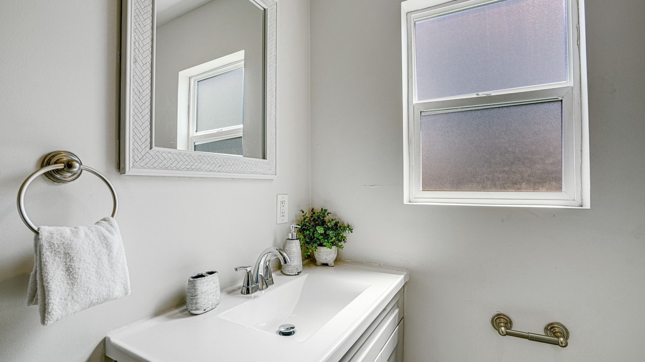 Photo of Bathroom in View Park-Windsor Hills
