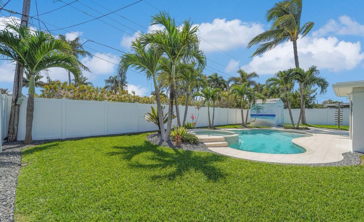 Photo of Outdoor in Lighthouse Point