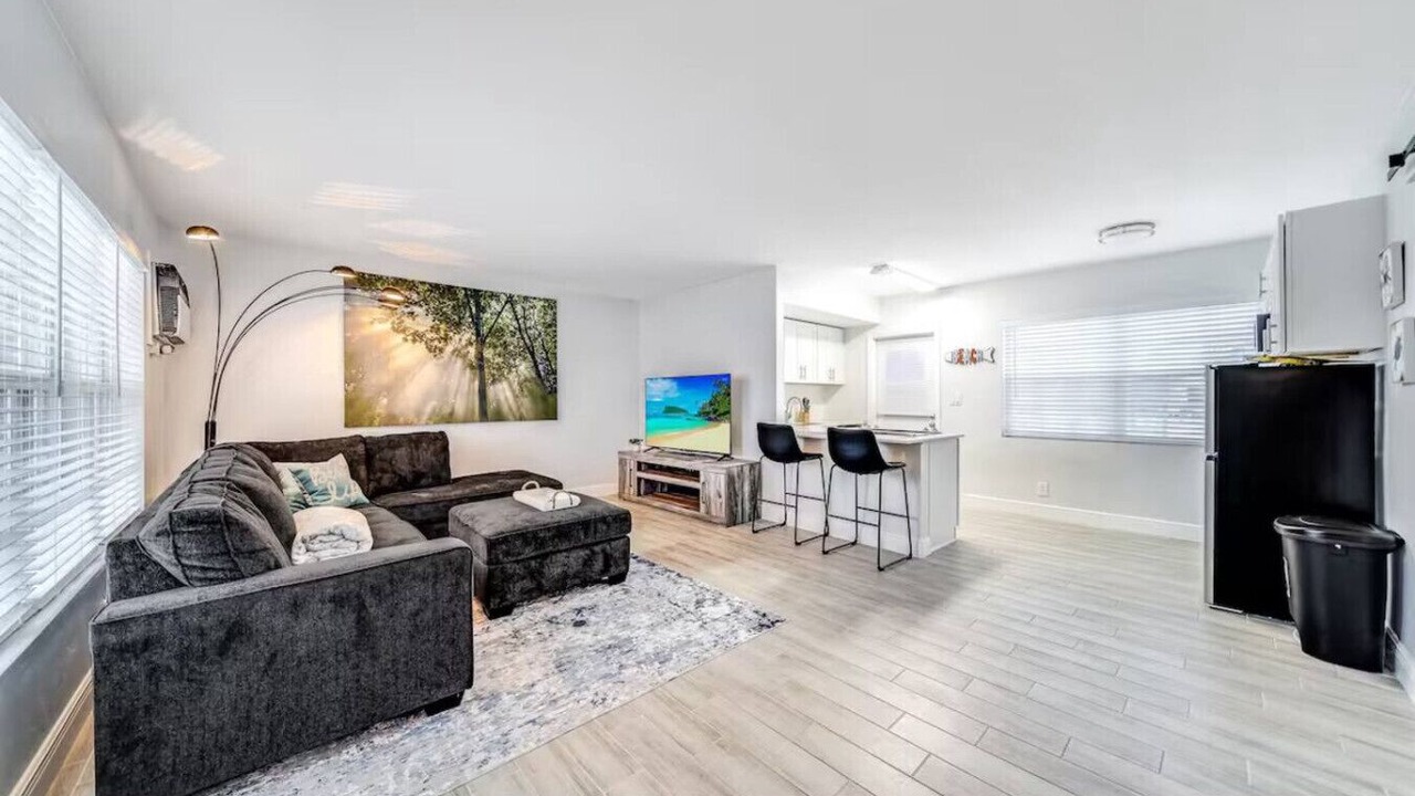 Photo of Livingroom in Coral Ridge