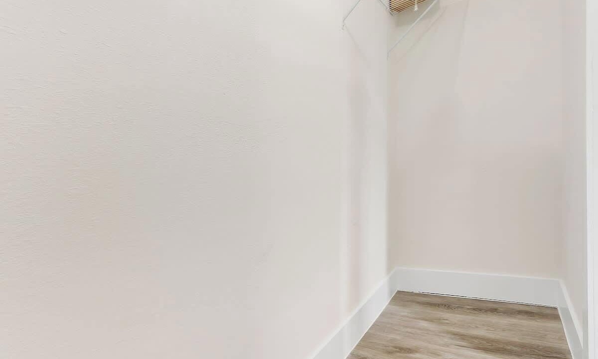 Photo of Others in North Miami