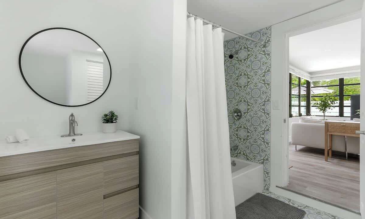 Photo of Bathroom in North Miami
