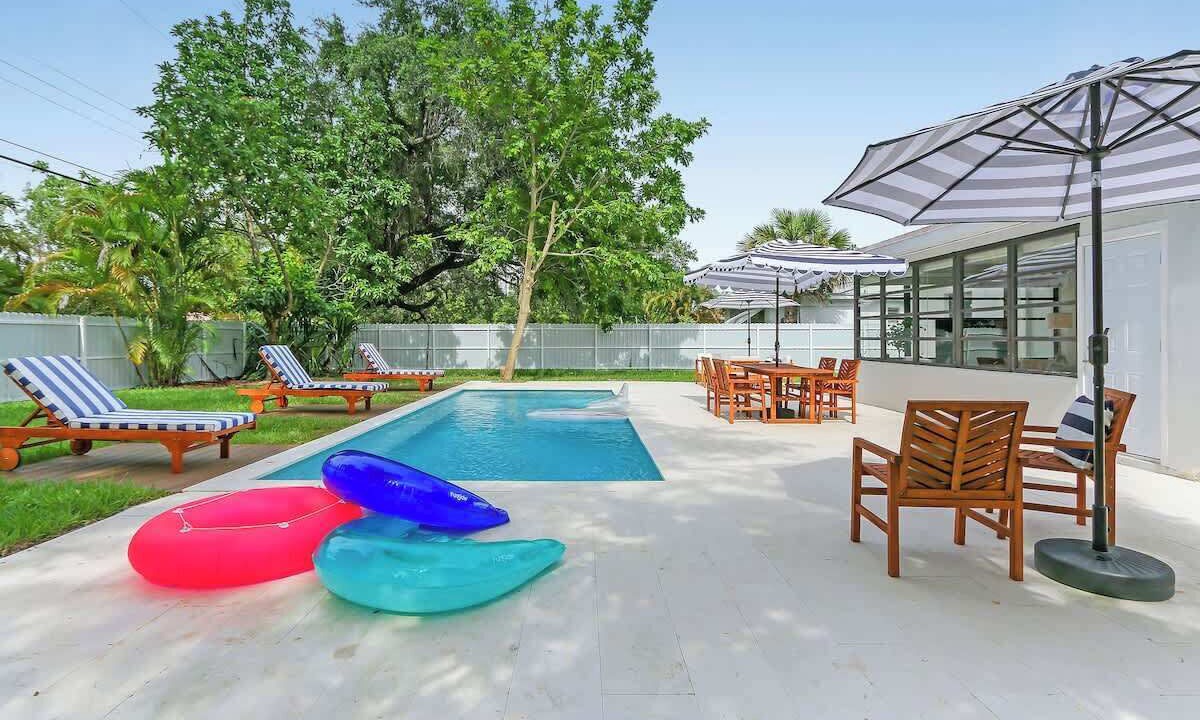 Photo of Outdoor in North Miami