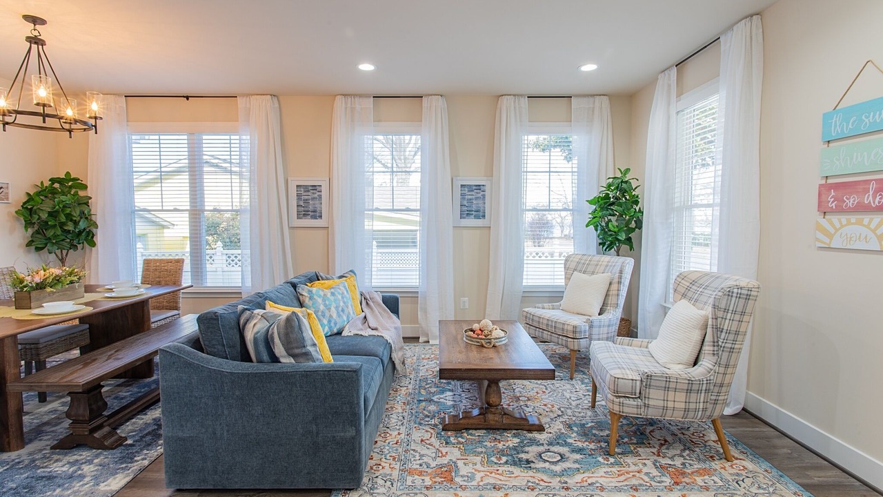 Photo of Livingroom in Issue