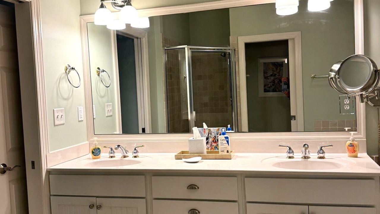 Photo of Bathroom in Fenwick Island