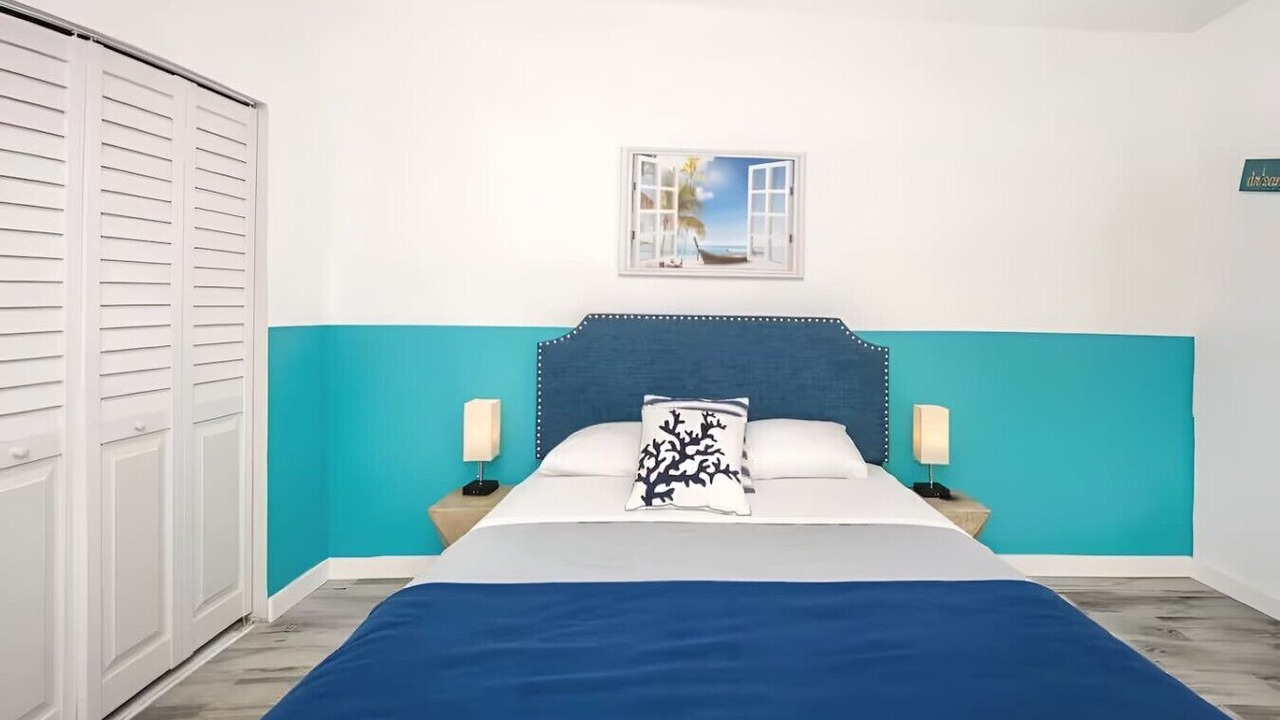 Photo of Bedroom in South Lake