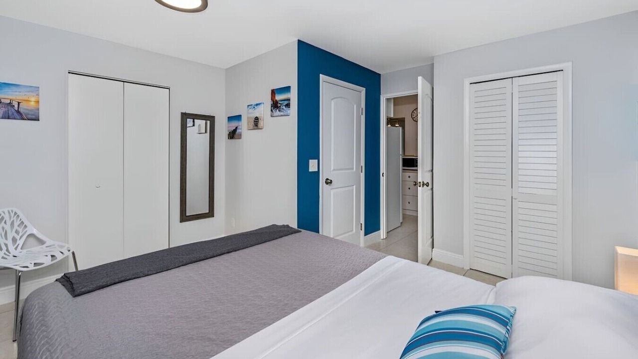 Photo of Bedroom in South Lake
